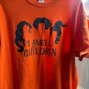 Hocus pocus I smell children Sanderson sisters orange witchy tee